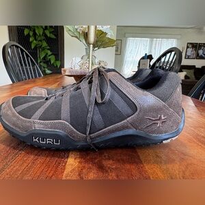 KURU Men's Athletic Shoes in Black and Brown